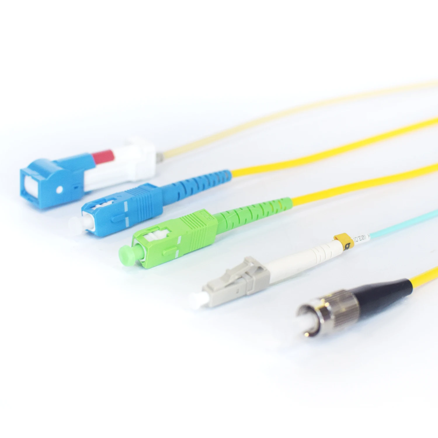 Патч-корд SC/APC К SC/UPC 2 мм 3 Sm Simplex 1 5