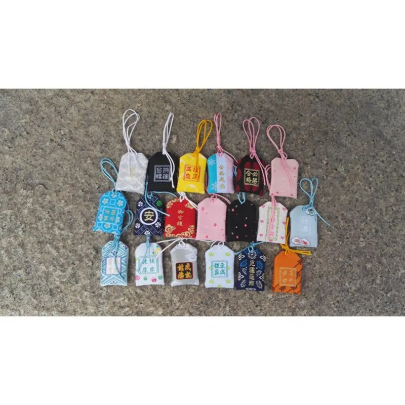 
Lucky Amulet Omamori Pray Fortune Beauty Health Safe Transparent Wealth Bag Guard Maneki Neko Pendant Keychain Couple Gift 