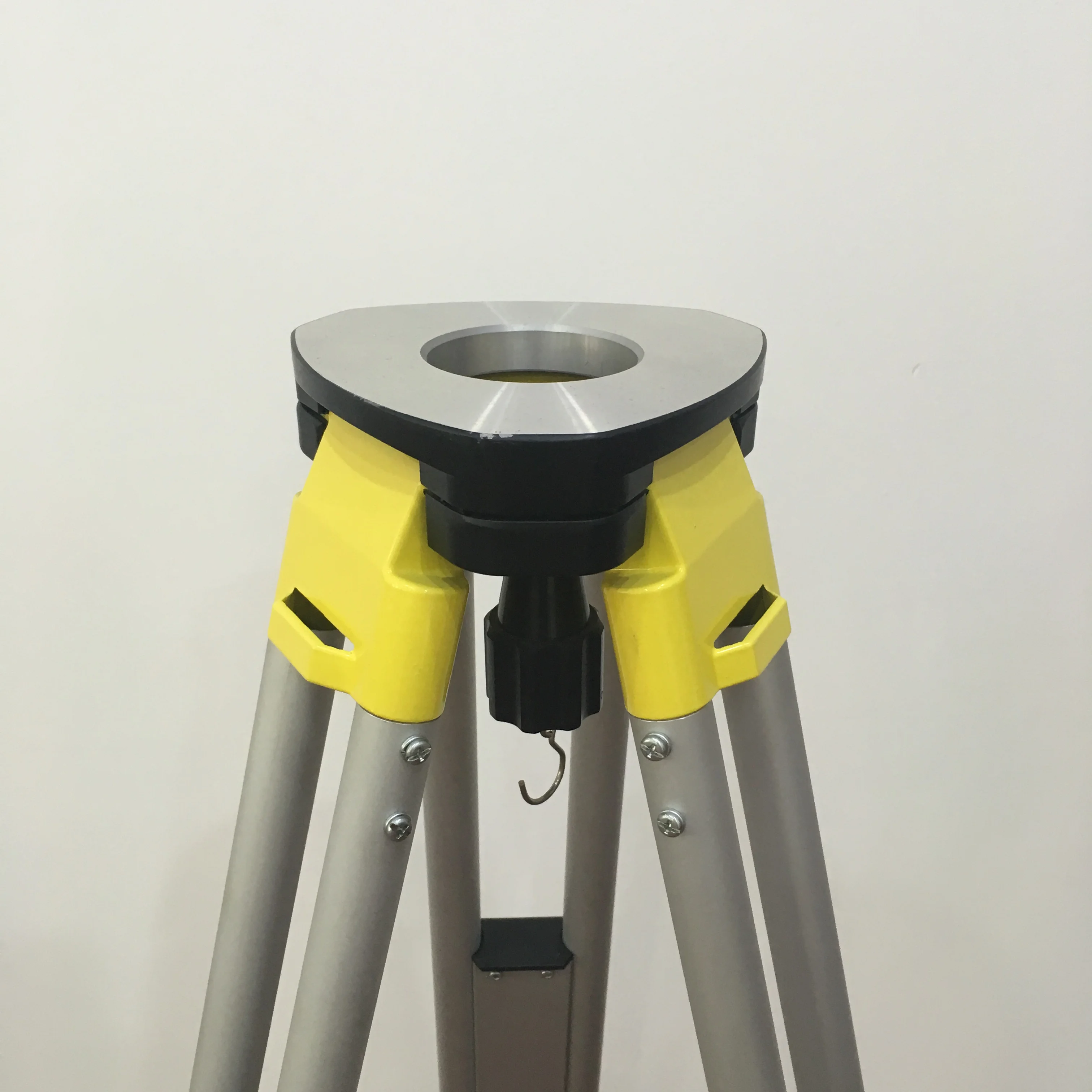 LEICA GST103 Aluminum Tripod for Total Station Surveying Accessories Surveying Tripod tripod aluminum