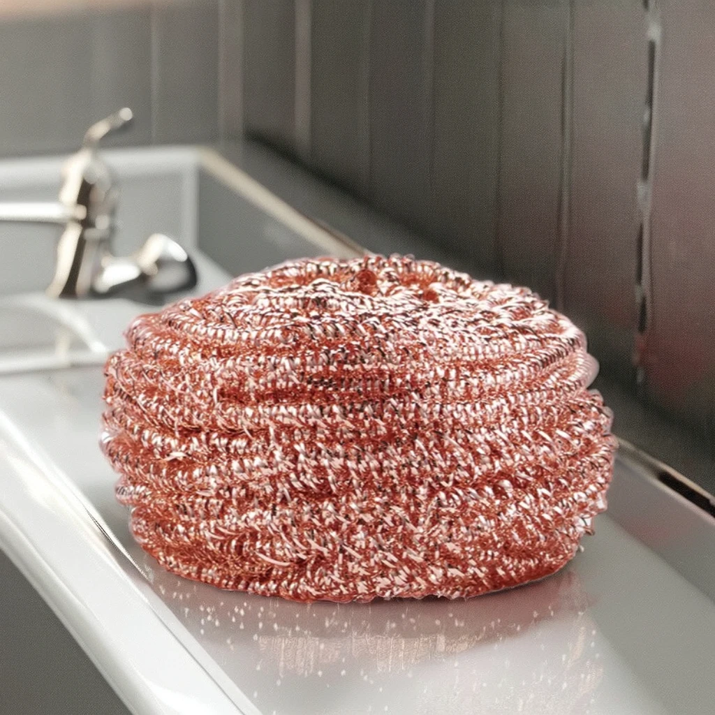 Инновационные новые продукты с высокой чистящей способностью можно использовать для уборки кухни чтобы быстро удалить пятна пыли