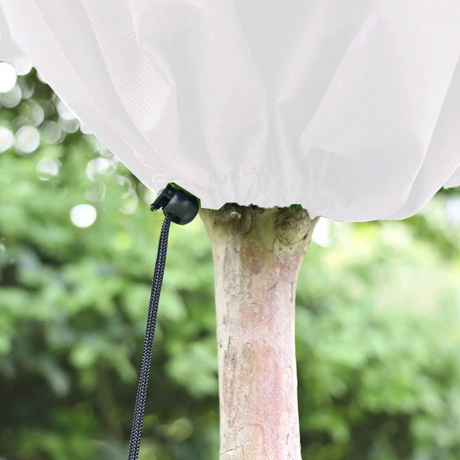 Wholesale Agriculture Garden Durable Anti Insect Bird Cloth Blanket Plant Warming Jacket Freeze Protection Plant Frost Cover Bag