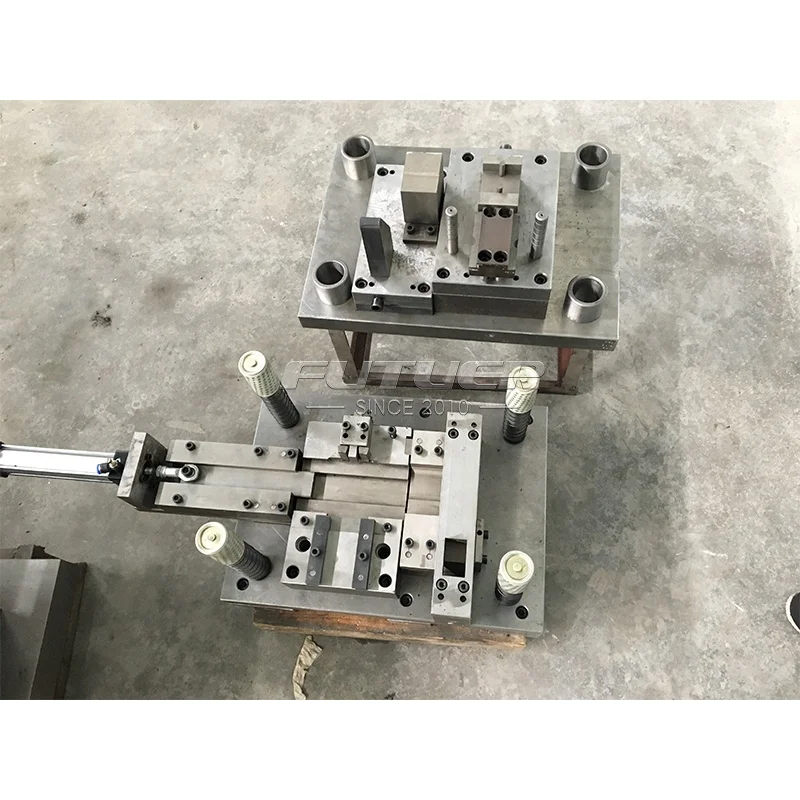 Flag welding hinge machine production line and flag welding hinge equipment automatic mold