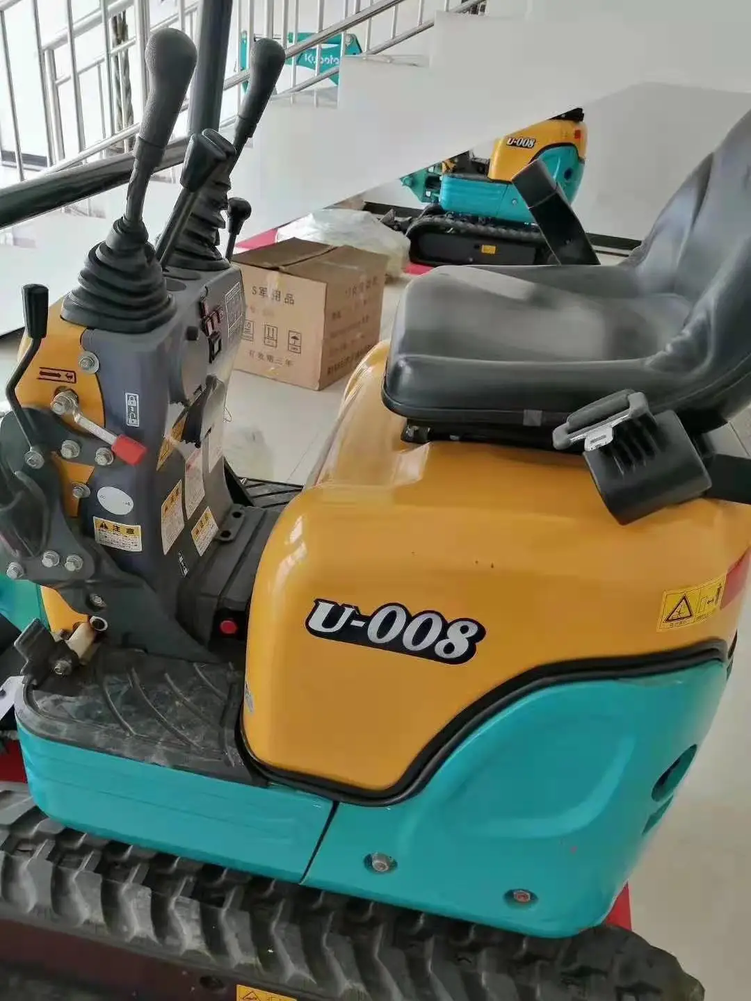 used mini excavator Kubota U008-3 hydraulic 1 ton track digger cheap price with 1 year warranty after sales original Japan