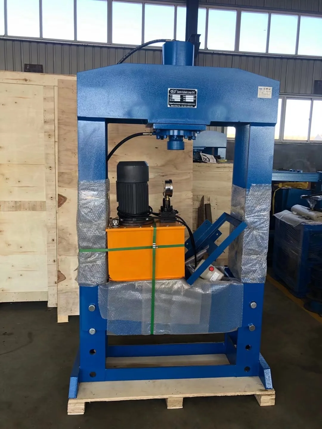 100 Ton Workshop Press Electric  Hydraulic Workshop Press