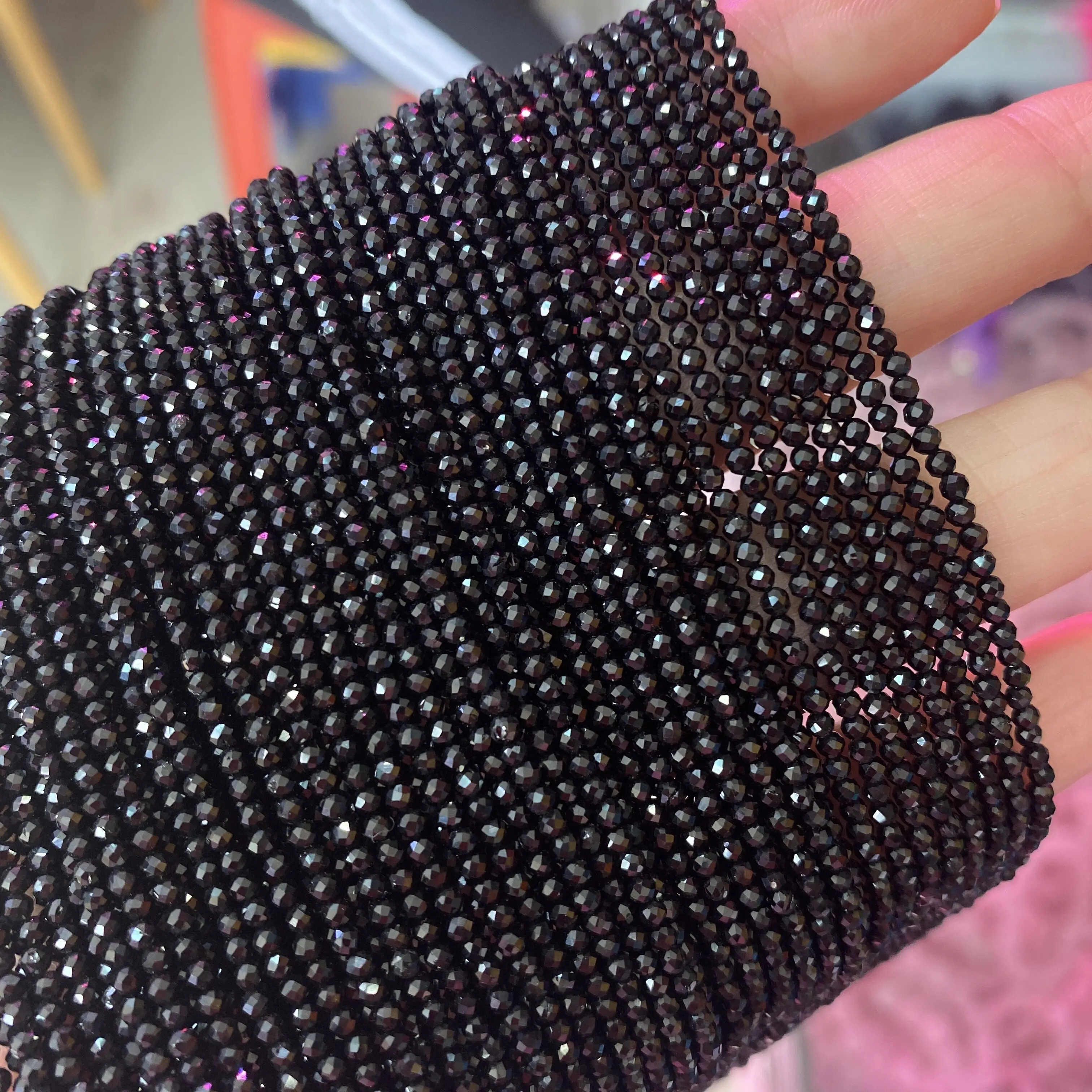 Natural Stone 2mm 3mm 4mm Faceted Cutting Loose Round Black Spinel Beads for Jewelry Making