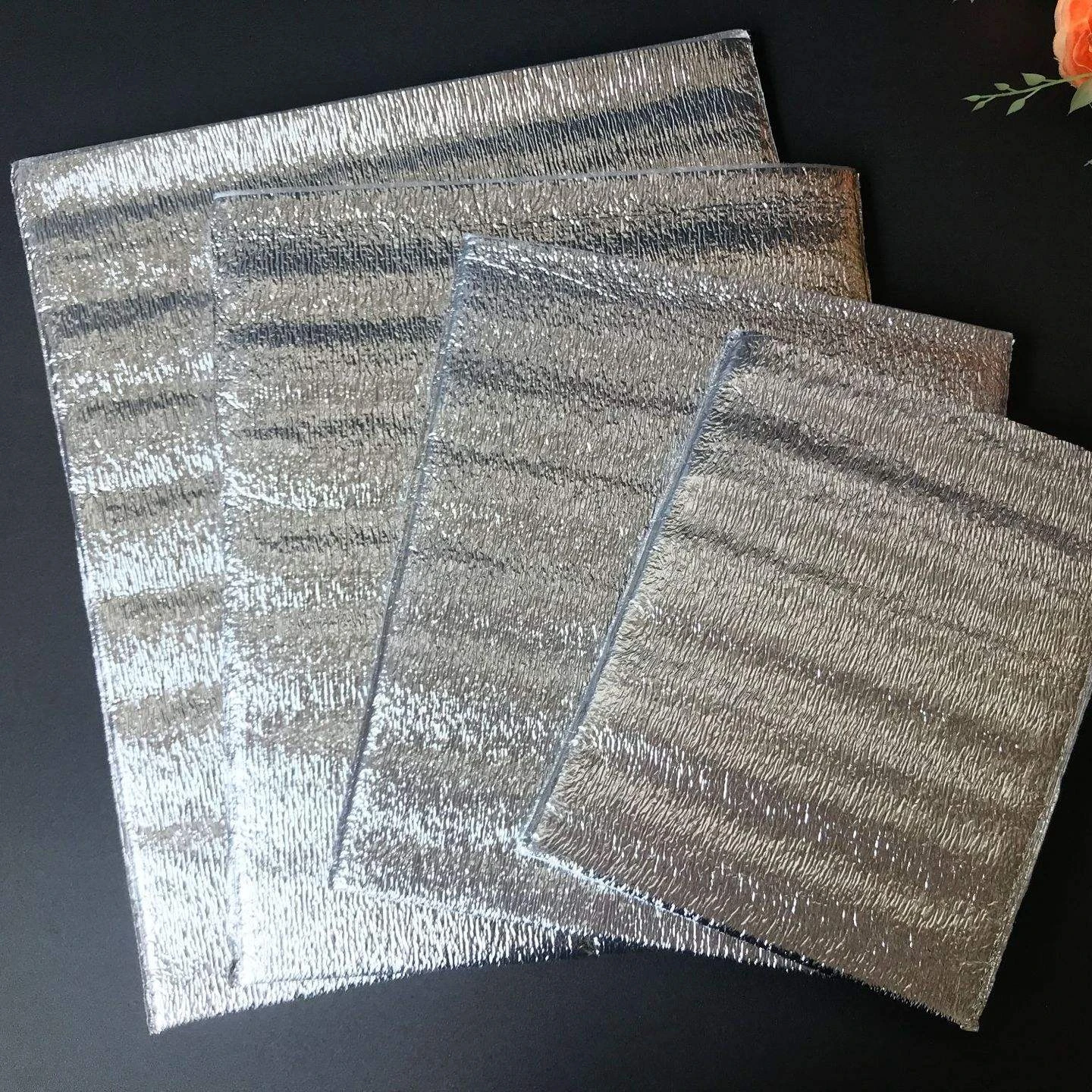 Wholesale aluminum foil insulation bag thickened disposable food preservation bag takeaway insulation bag for BBQ & Pizza