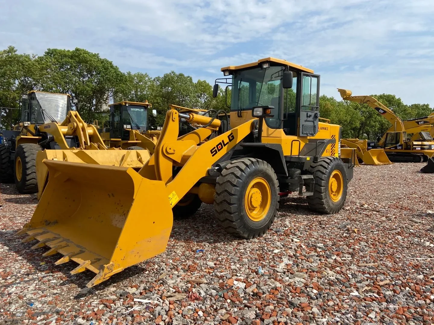 Jcb экскаватор-погрузчик запасные части б/у cat 966H микроколесный погрузчик вилочный Sdlg LG 936 L мусоровоз задний