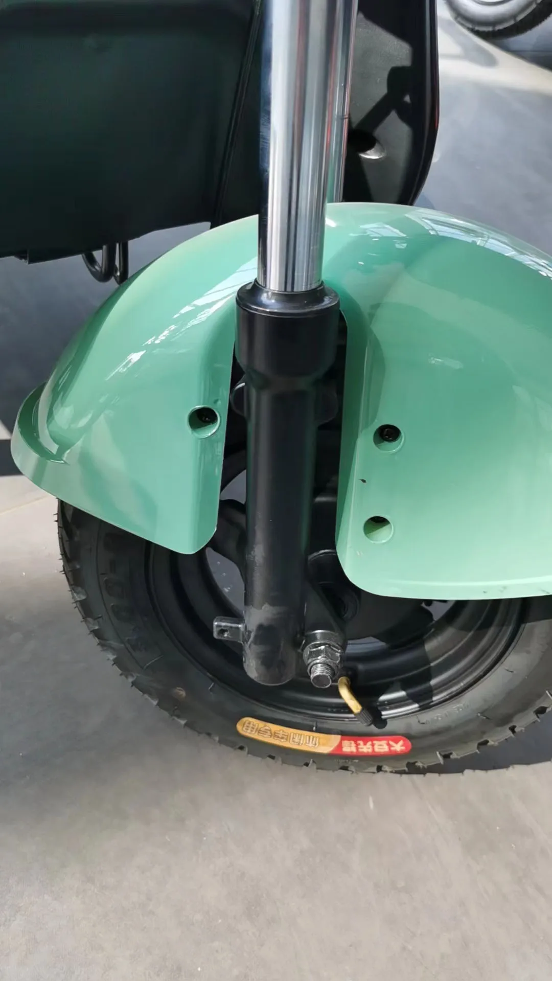 Hot sale motor tricycle passenger three wheels motorcycle scooter tricycle