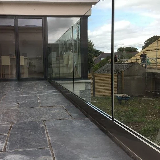 Frameless Balcony Glass Balustrade  Deck Glass Rails External Guardrail  for Aisles Porch