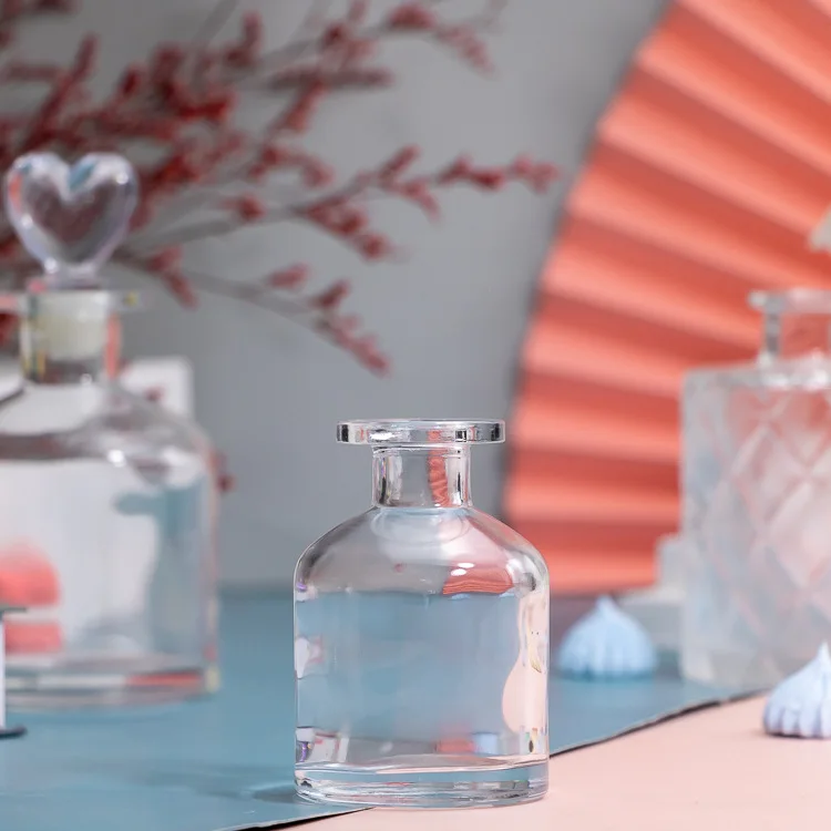 hot sale round 50 100 150 200ml Reed Diffuser Glass Bottle with cap