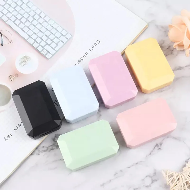 Custom logo contact lens case box small exquisite portable Contact Lenses Cases display boxes cute Plastic Contact Lens cases