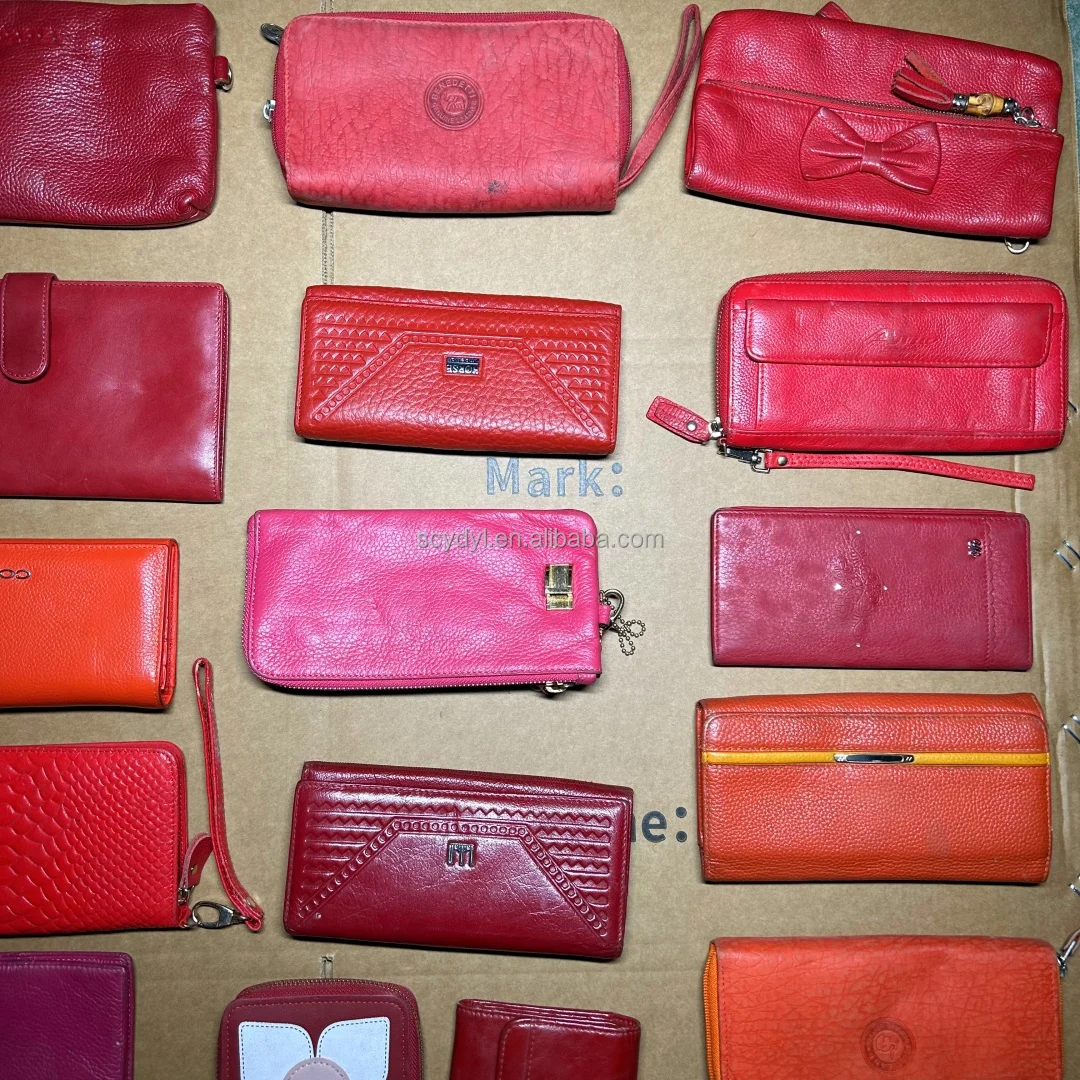 A11  Wholesale second hand full leather wallets branded mixed in bales cheap price for large quantity