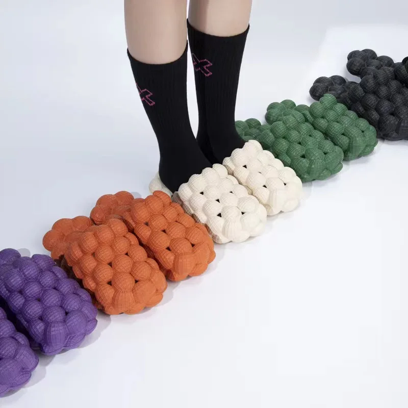 2022 Summer New Fashion Wholesale Eva Foam Slippers Women Massage Pink Bubble Slides With Charms