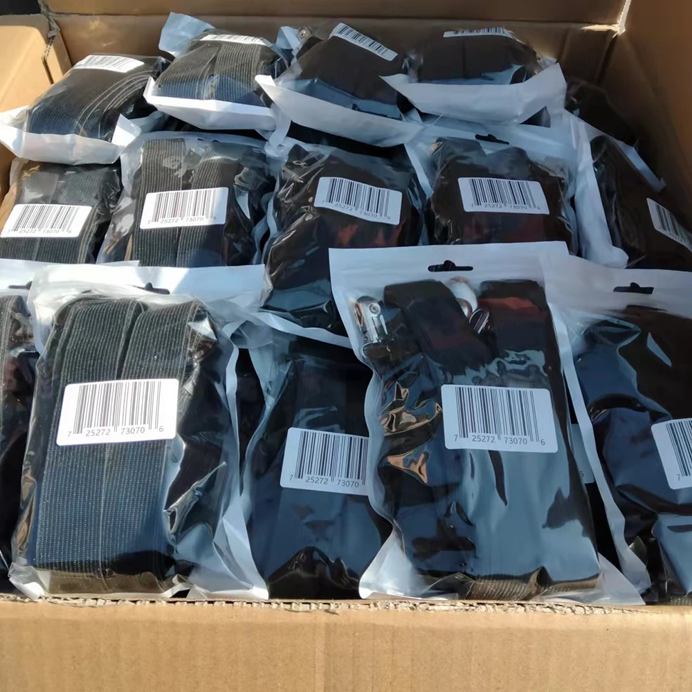 Amazon Wholesale  Elastic Triangle Adjustable Straps Sheet Stays Keepers Bedsheet Holders 4 pcs bed sheet holder retainer clip