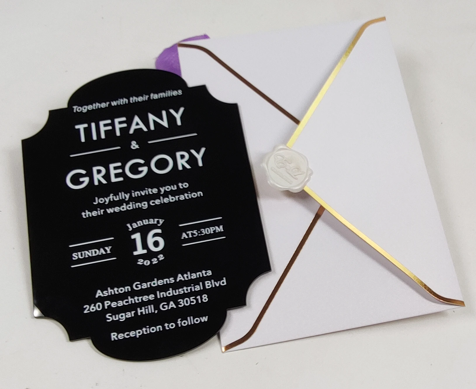 Customized luxury  clear acrylic invitation card wedding   IC-010