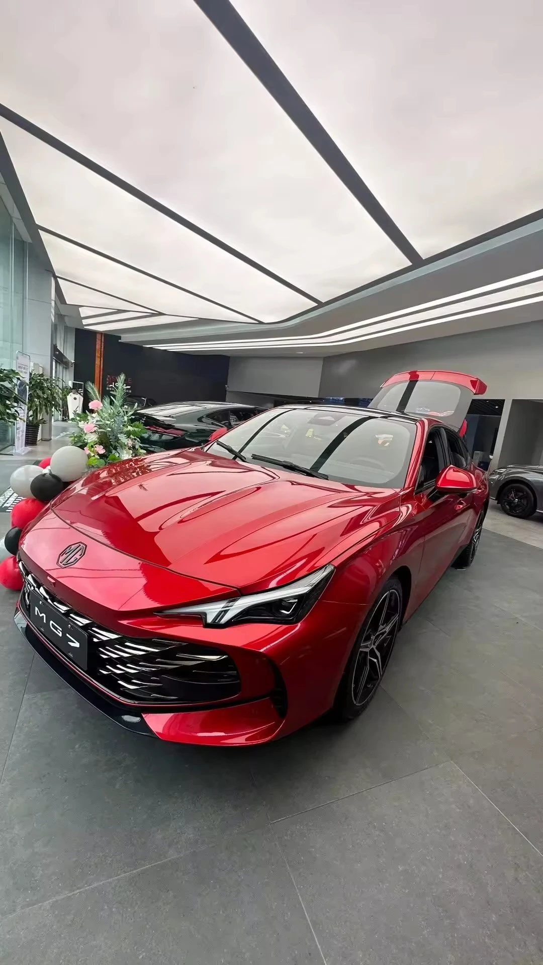 SAIC MG 7 2024 1.5T 2.0T Люкс 5 мест 2WD бензиновый автомобиль MG7 2025 2023 Спортивный новый седан турбо левый руль