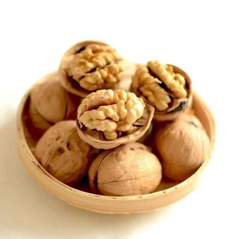Best quality raw thin skin healthy walnuts unwashed Wholesale paper shell walnuts for cheap sale