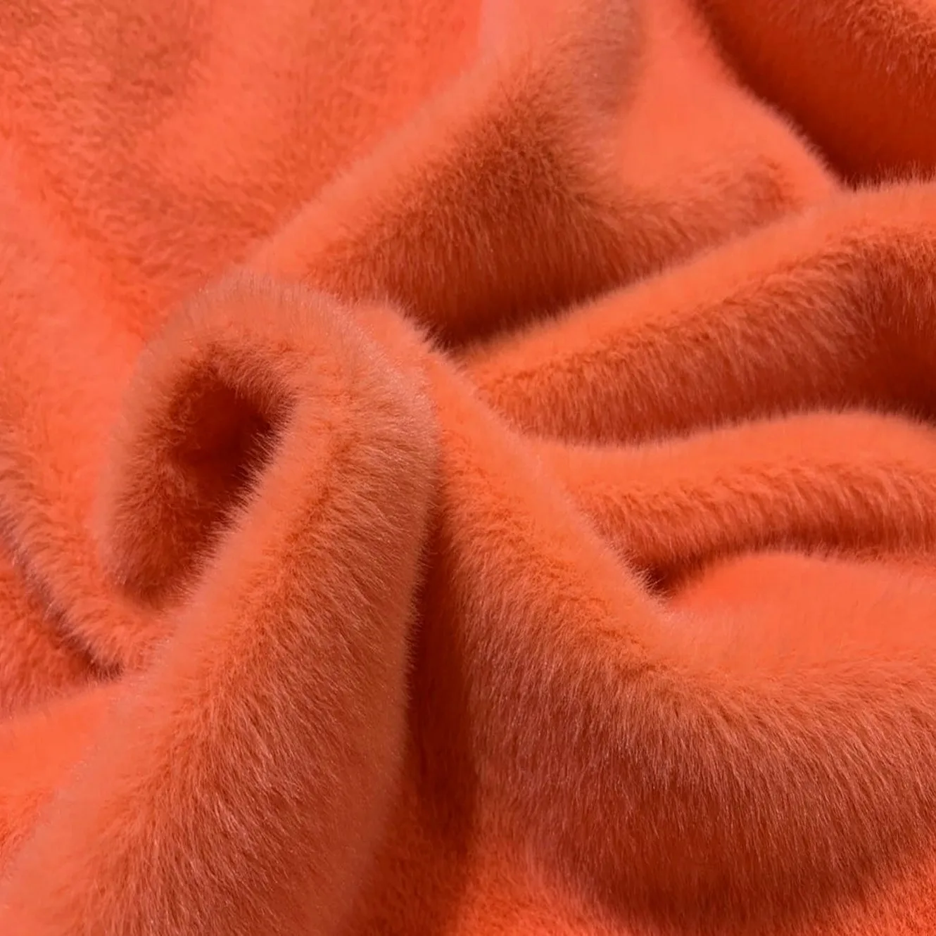 Оптовая продажа высокое качество 600gsm длина 8 мм искусственная плюшевая короткая норка ткань из искусственного меха для одежды обувь шляпа игрушки