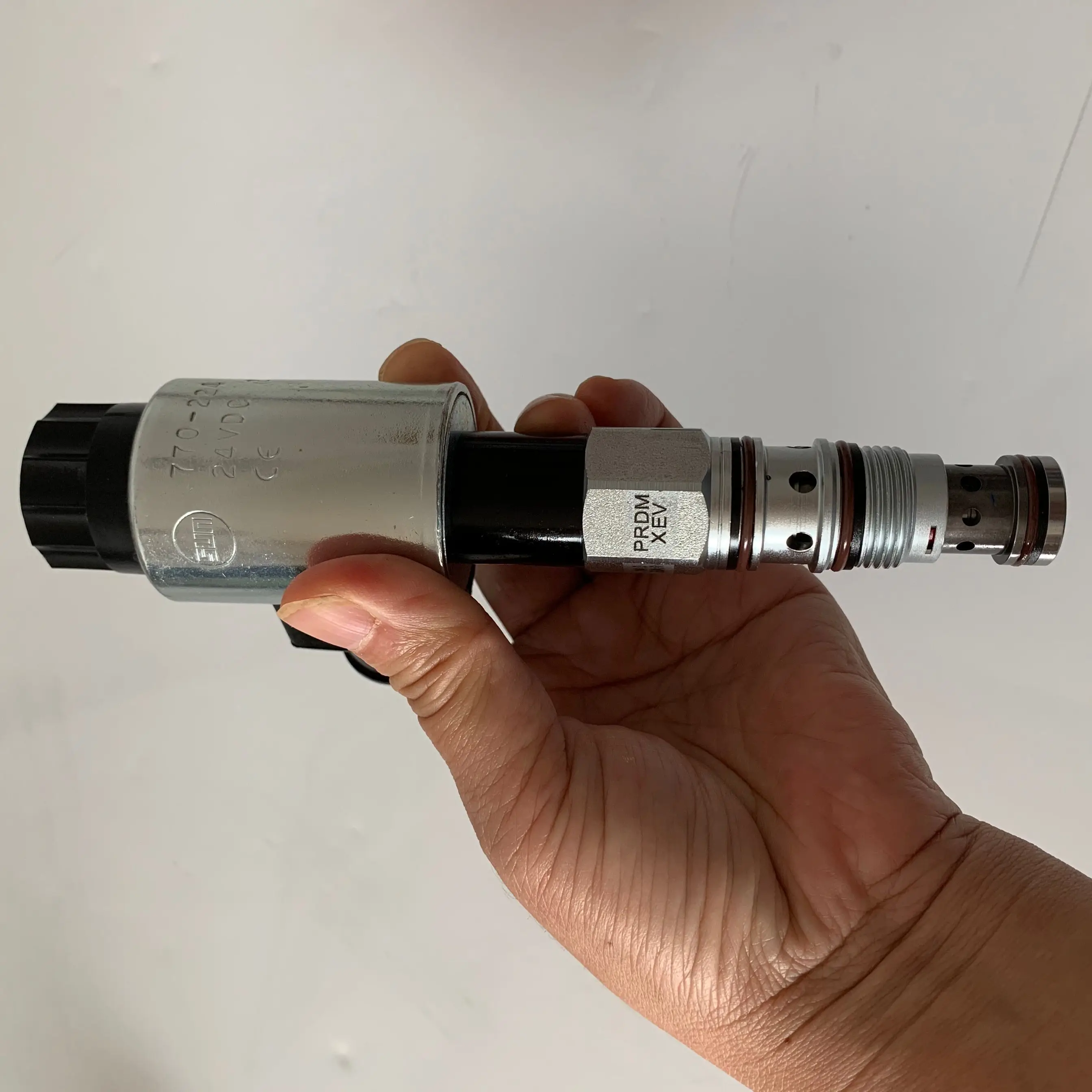 PRDM-XEV224 PRDMXEV224 SUN hydraulics Original PRDM XEV 224 Electro-proportional direct-acting pressure reducing/relieving valve
