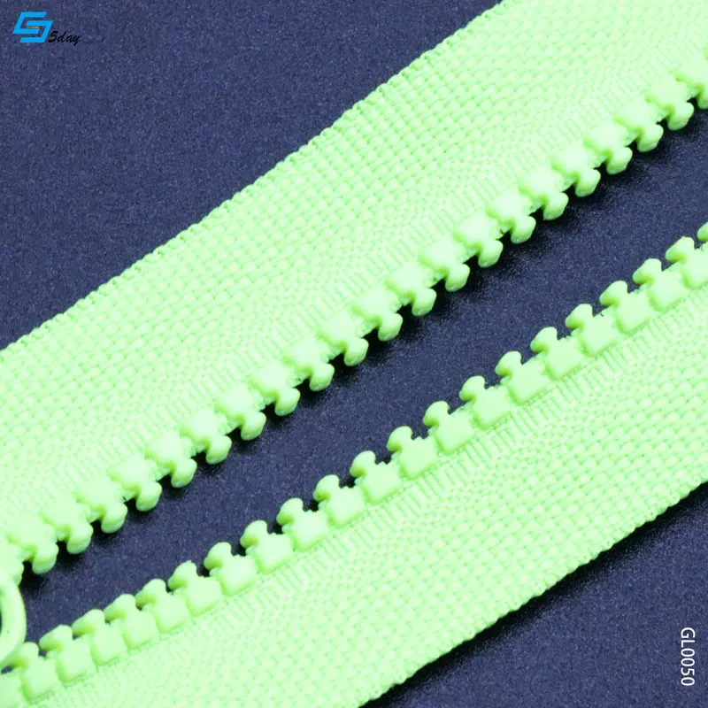 
Strong And Soft Zipper China Supplier Green Resin Teeth Fastener Zip 