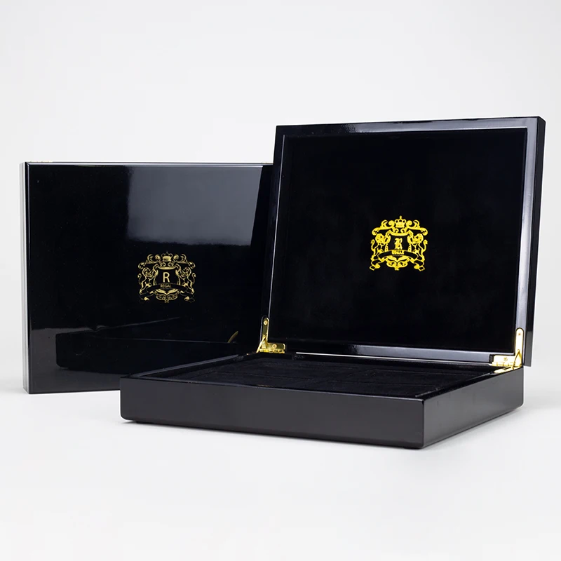 Изготовленная на заказ черная Роскошная упаковочная коробка из МДФ крашеная для трофеев зажигалки Vip-карты деревянная подарочная