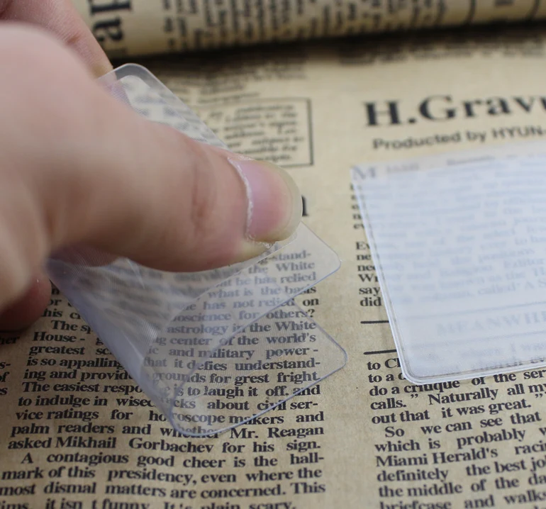 3x Magnification Fresnel Lens Full-Page Magnifier