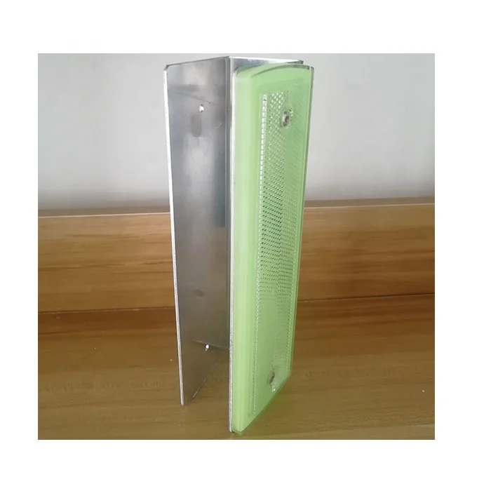 Road safety signs barrier Highway guardrail used high reflective and self luminous road delineator reflector