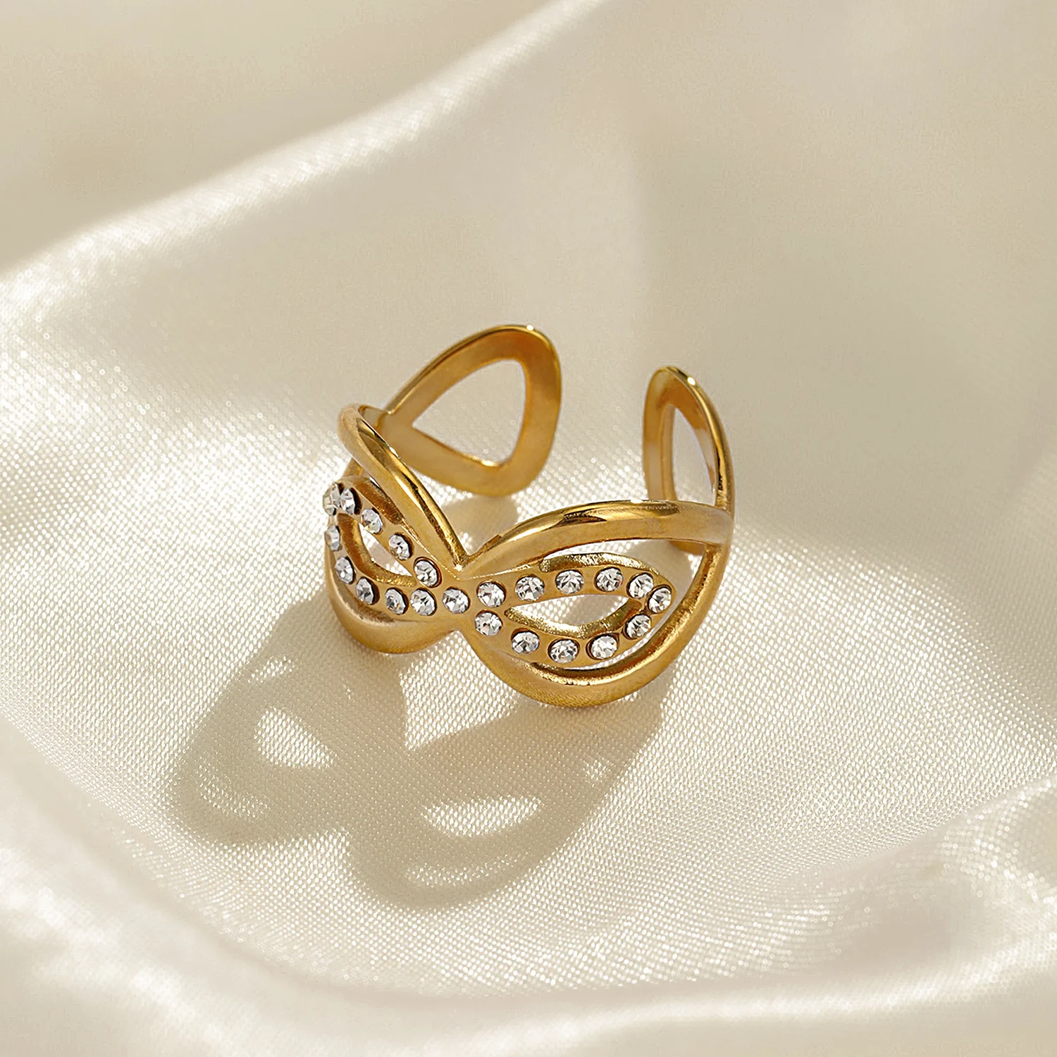 Оптовая продажа позолоченные серьги в виде вечной любви и бесконечности с инкрустированным Цирконом для женщин ювелирные изделия подарок