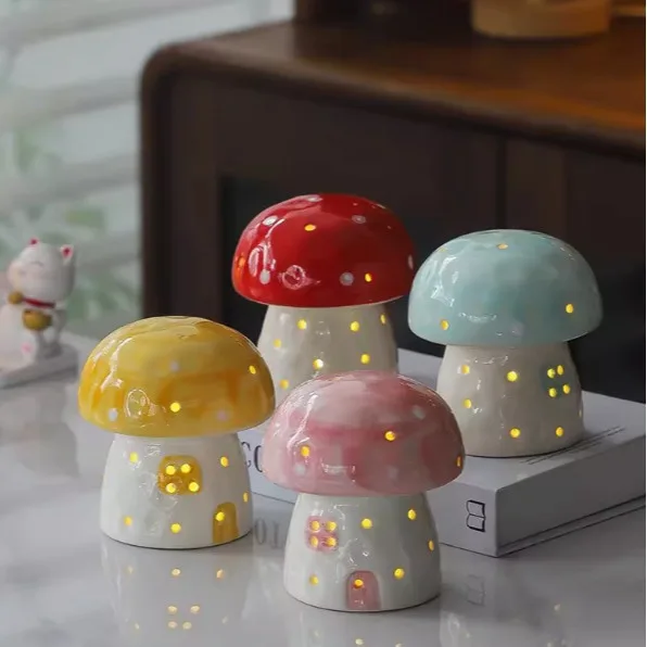 Creative mushroom small night light home bedroom bedside cabinet decor Nordic style fantasy ceramic table lamp for birthday gift