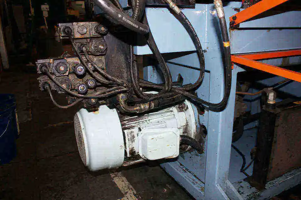 Easy To Operate Manual Stainless Steel NC Plate Tube Bending Machine