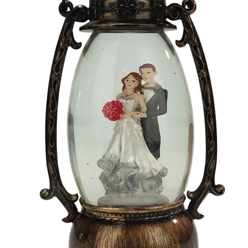 Custom Resin figurine lantern lights Snow Globe lovers wedding water ball LED light glass ball home decoration Wedding gifts