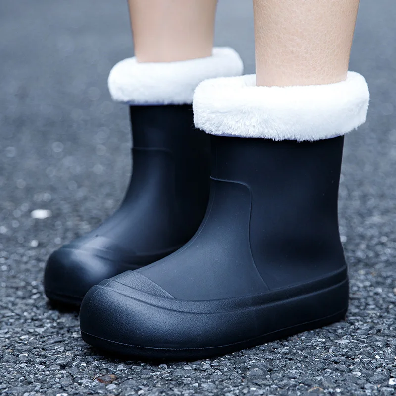 Winter Rain Shoes Women Plus Velvet Fashion Rain Boots Comfortable Waterproof Shoes Non-Slip Wear-Resistant Rubber Shoes