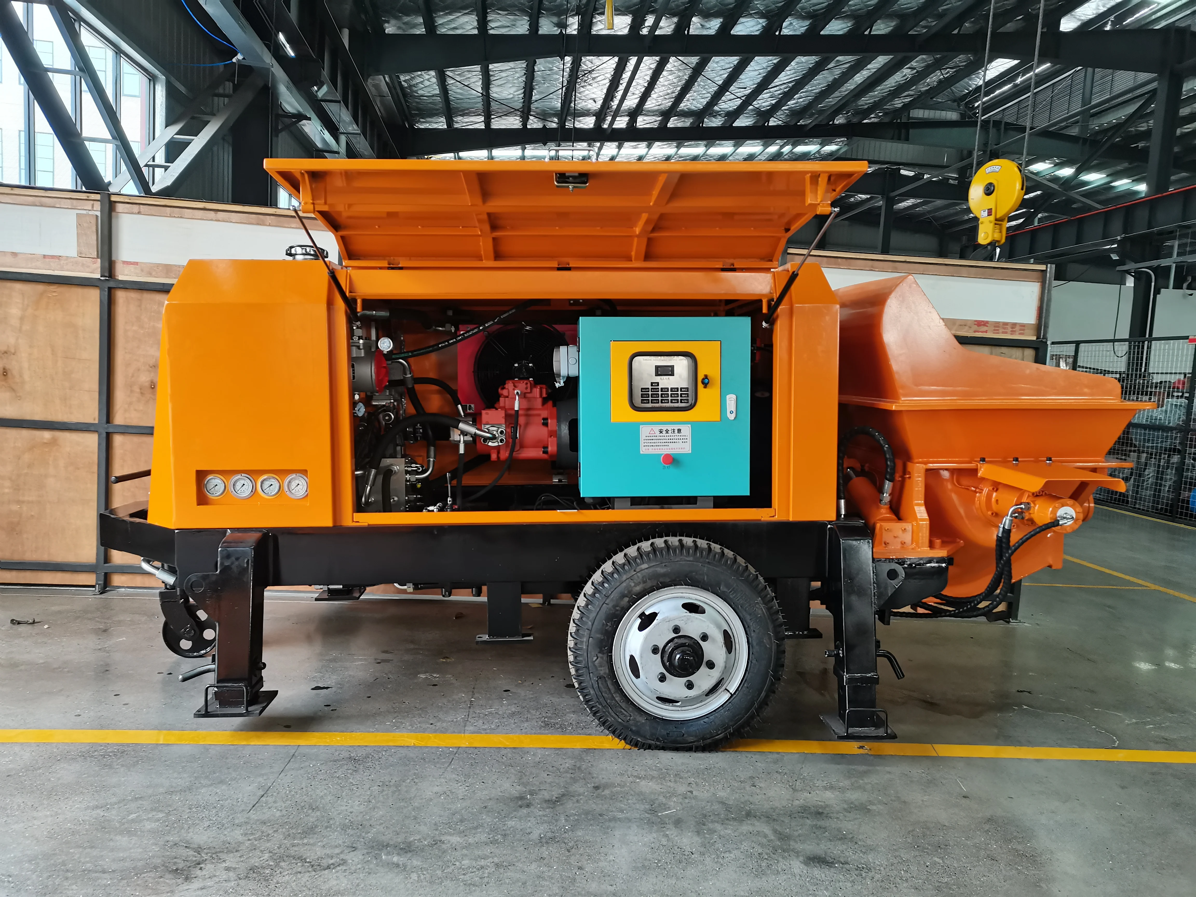 HOT SALE China Refurbished Pump Used ZOOMLION Concrete Trailer Pumps  HBT40.10.60RS With Long service life wearing