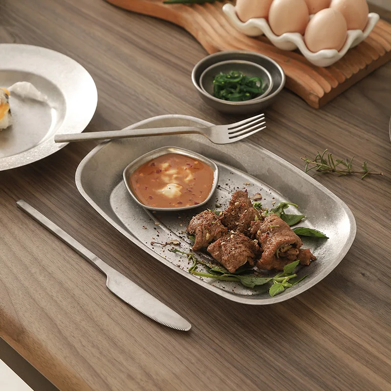 Retro Style SUS304 Oval Shape Restaurant Camping Snacks Stainless Steel Metal Food Plate