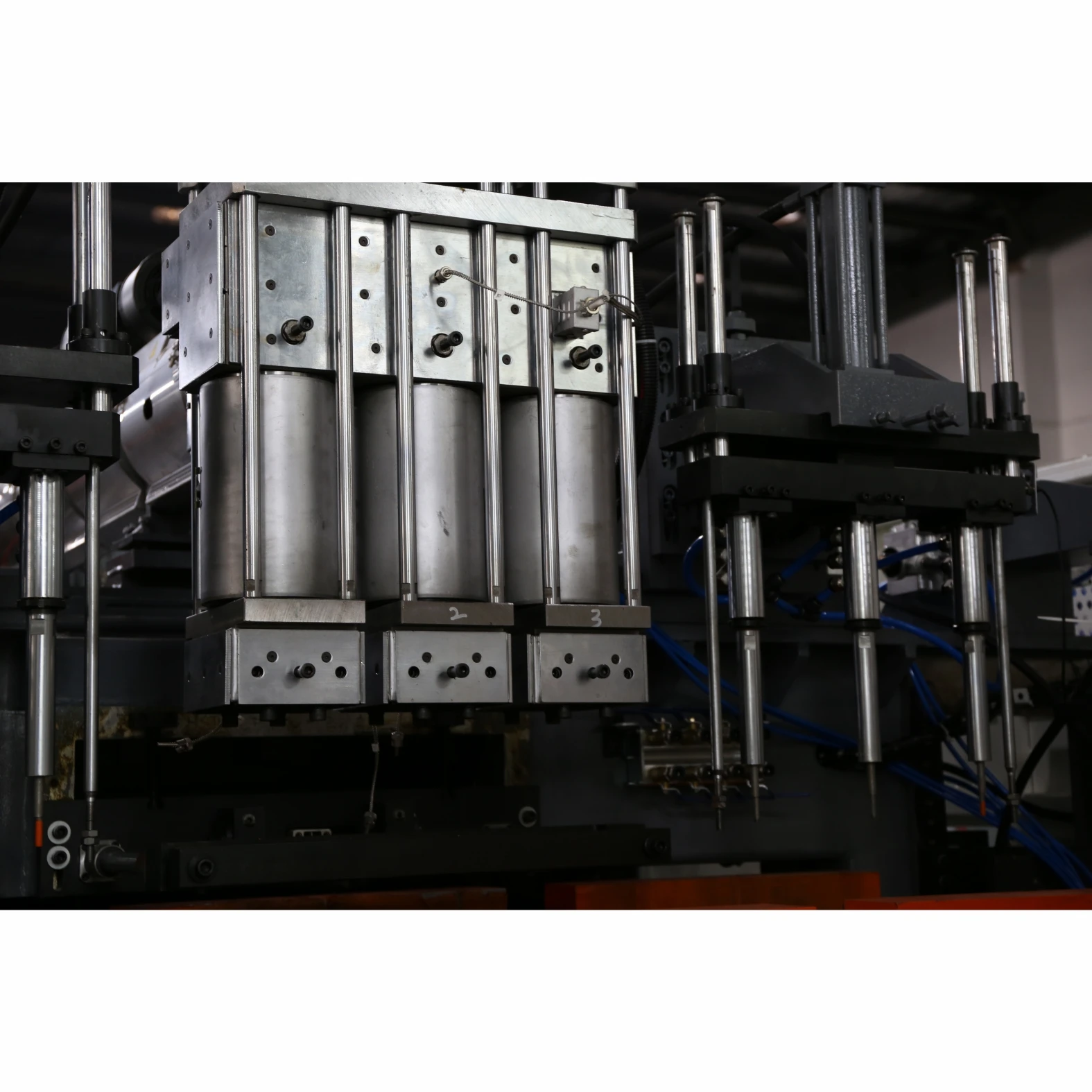 TONGDA HTS 12L Fully Automatic 5 Liter Bottle Extrusion Blow Molding Machine for 5 Liter Jar