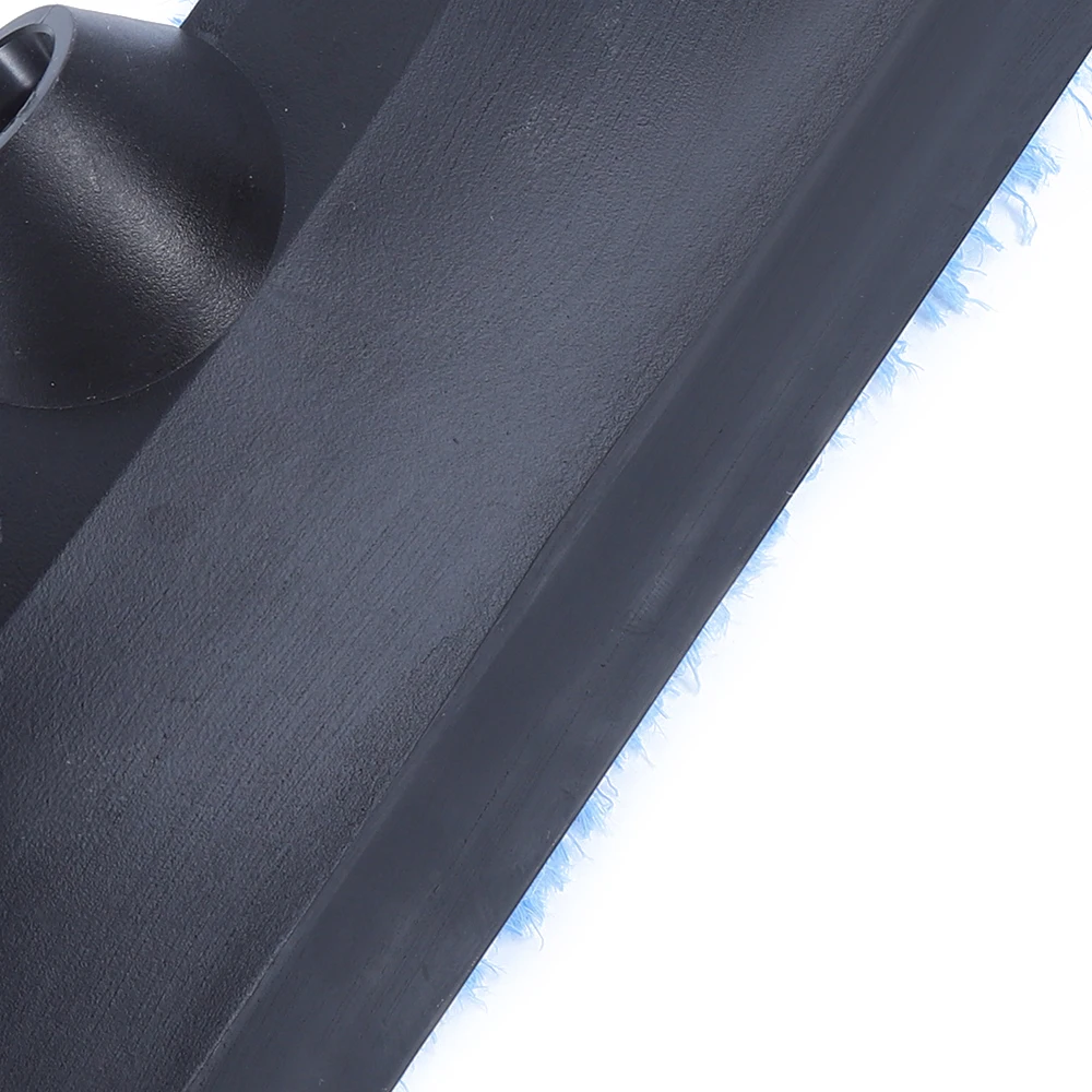 Щетка для чистки автомобиля с мягкой щетиной из ПВХ и ракелем