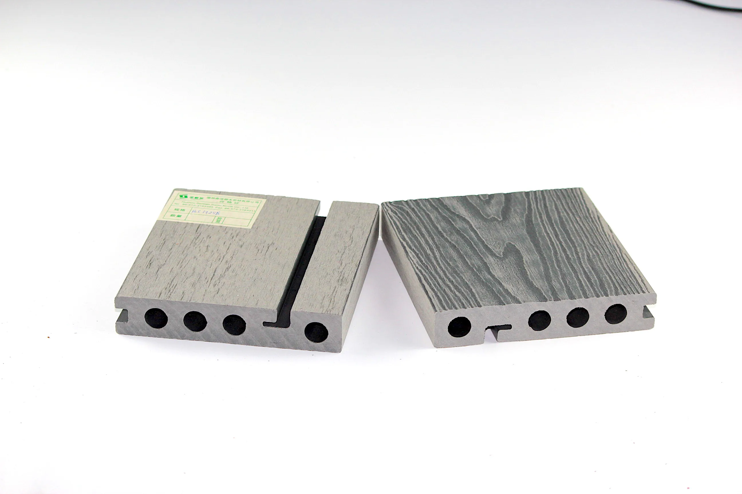 Crack-resistant waterproof WPC Wood Plastic Composite Decking  Engineered Flooring Boards Parquet for Outdoor/Pool/Garden