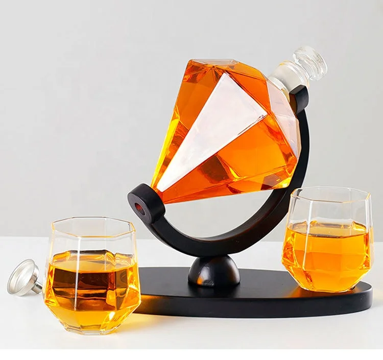 Diamonds Shaped  Empty Glass Wine Bottle Decanter