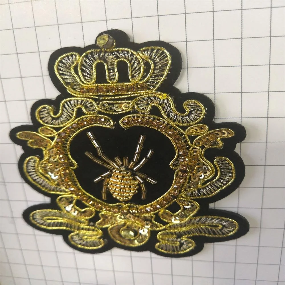 Custom Sew-on Beads Gold Crown Bee Pattern Embroidery Patch For Garment