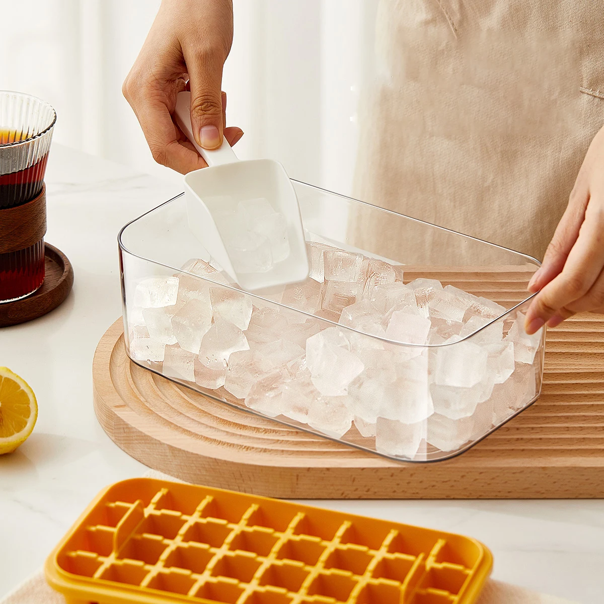 Ice Cube Tray with Lid and Bin Square Ice Cubes Molds with Storage Box Ice Maker Trays for Freezer