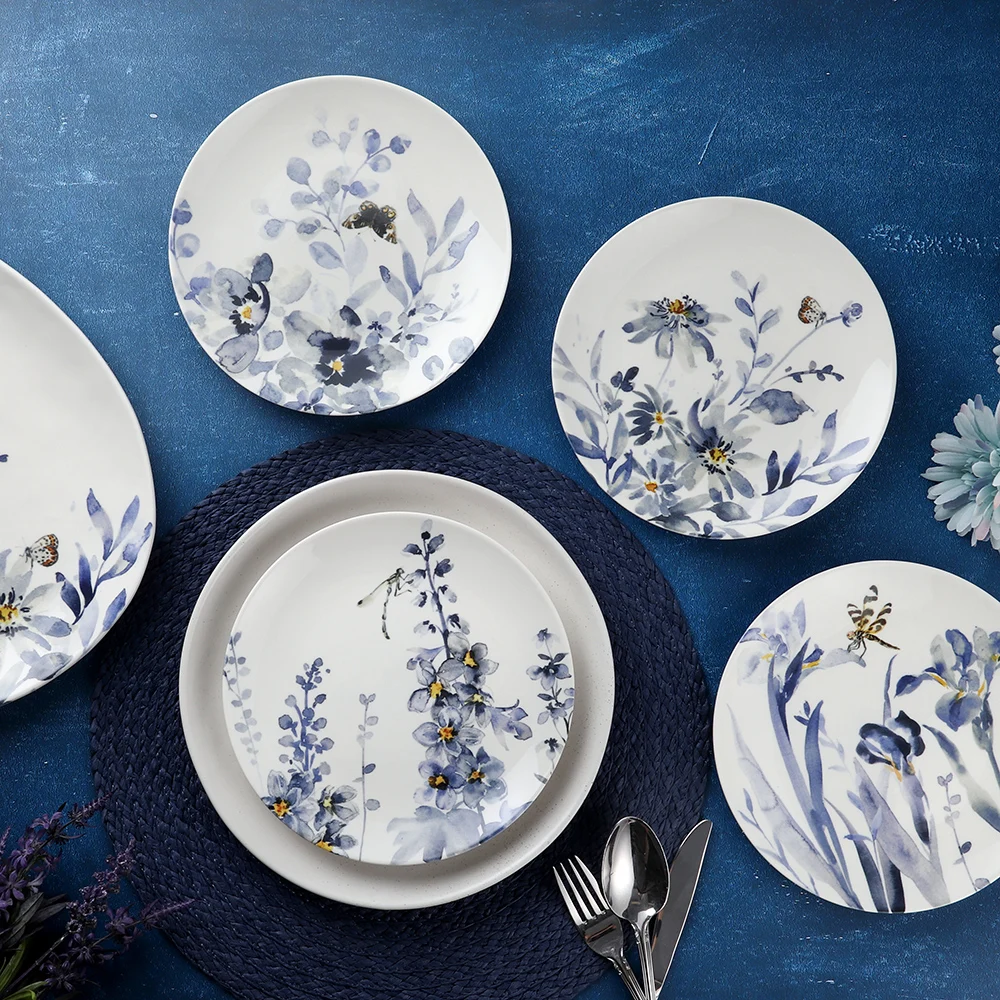 Caroline Design Ceramic tableware from the purple flower collection for spring and everyday use