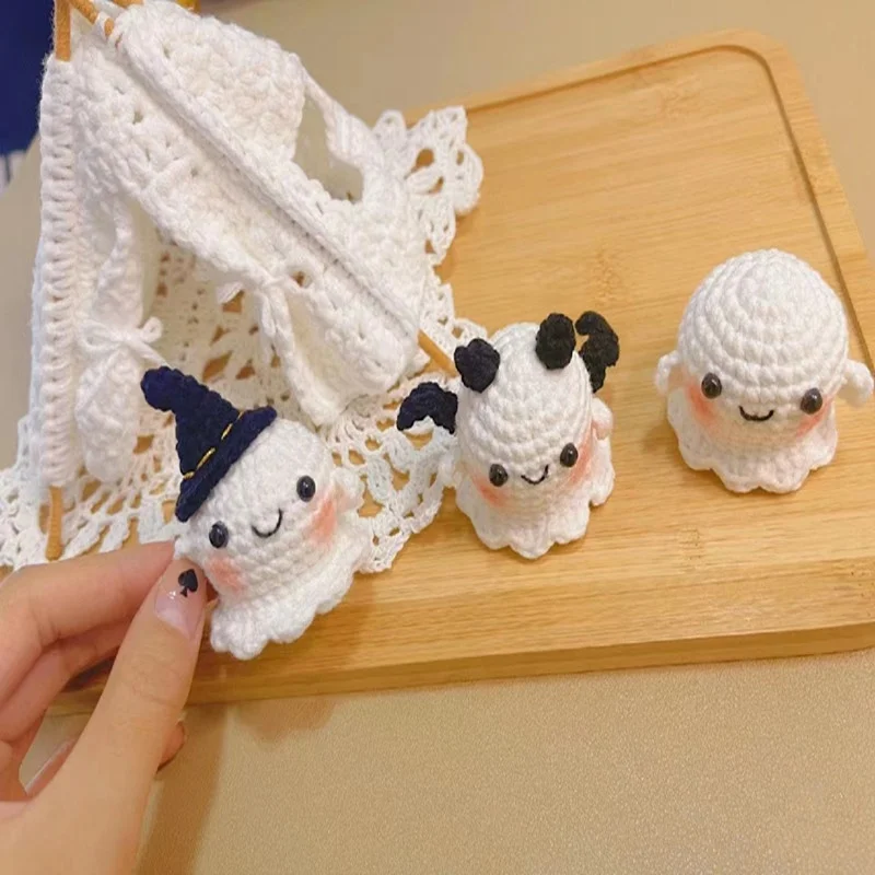 Wholesale Crochet Cotton Halloween Cute Ghost Amigurumi Keychain For Happy Halloween Ghosts Doll