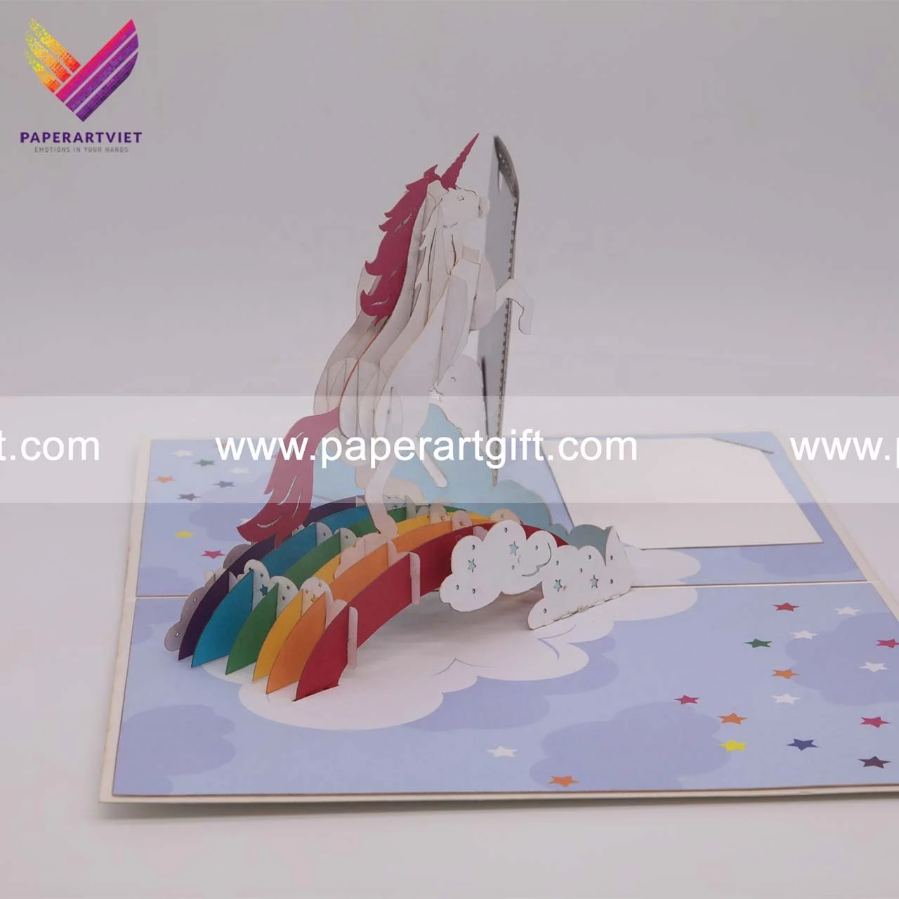 3D Pop Up Greetings Card Invitation Postcards Christmas Animal Monster Myth Griffin Peacock Crane Unicorn