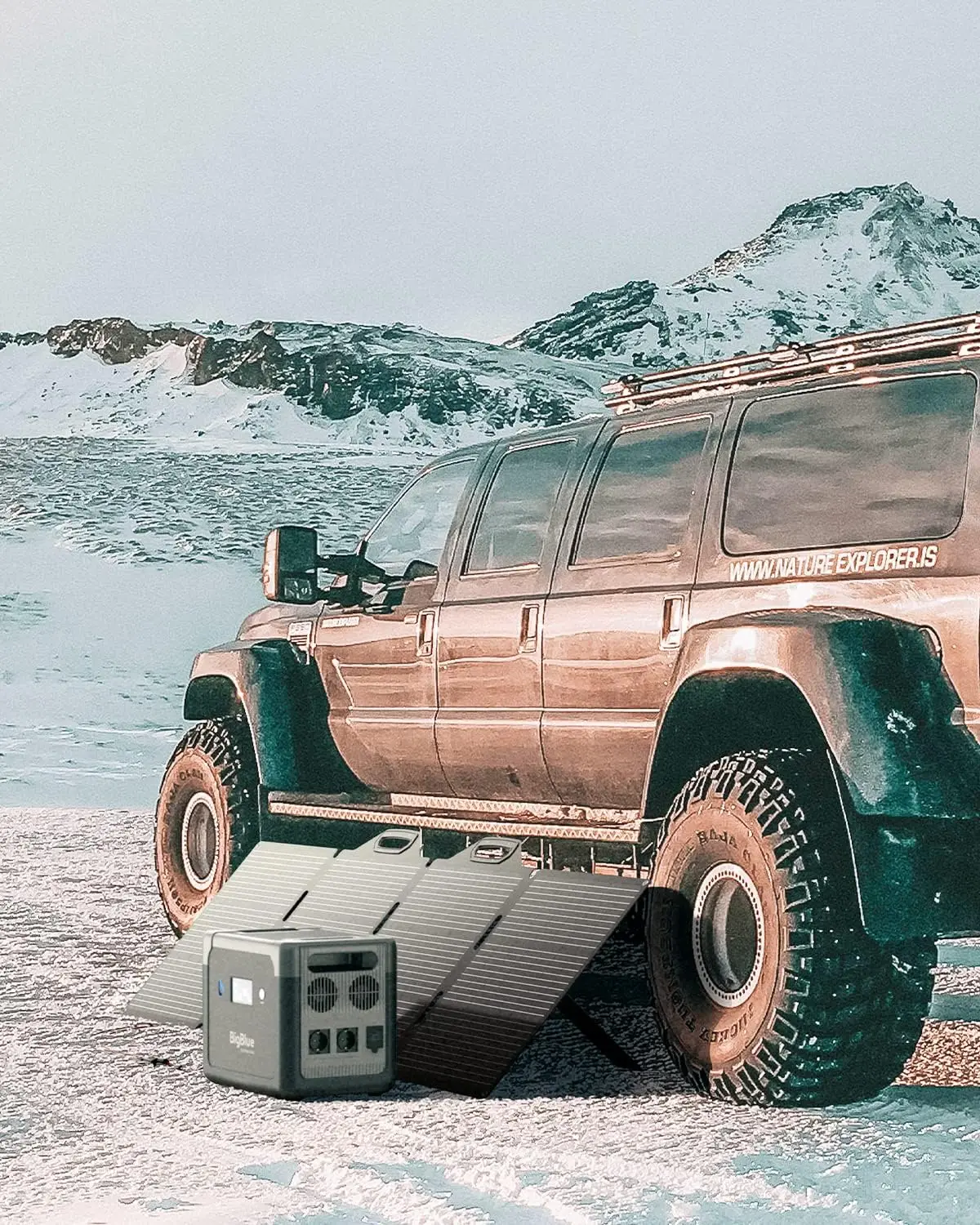 100W Portable Solar Kit With Charger Mc4 Output For Outdoor Camping Power Station Laptops Motorhome Rv Folding Solar Panels