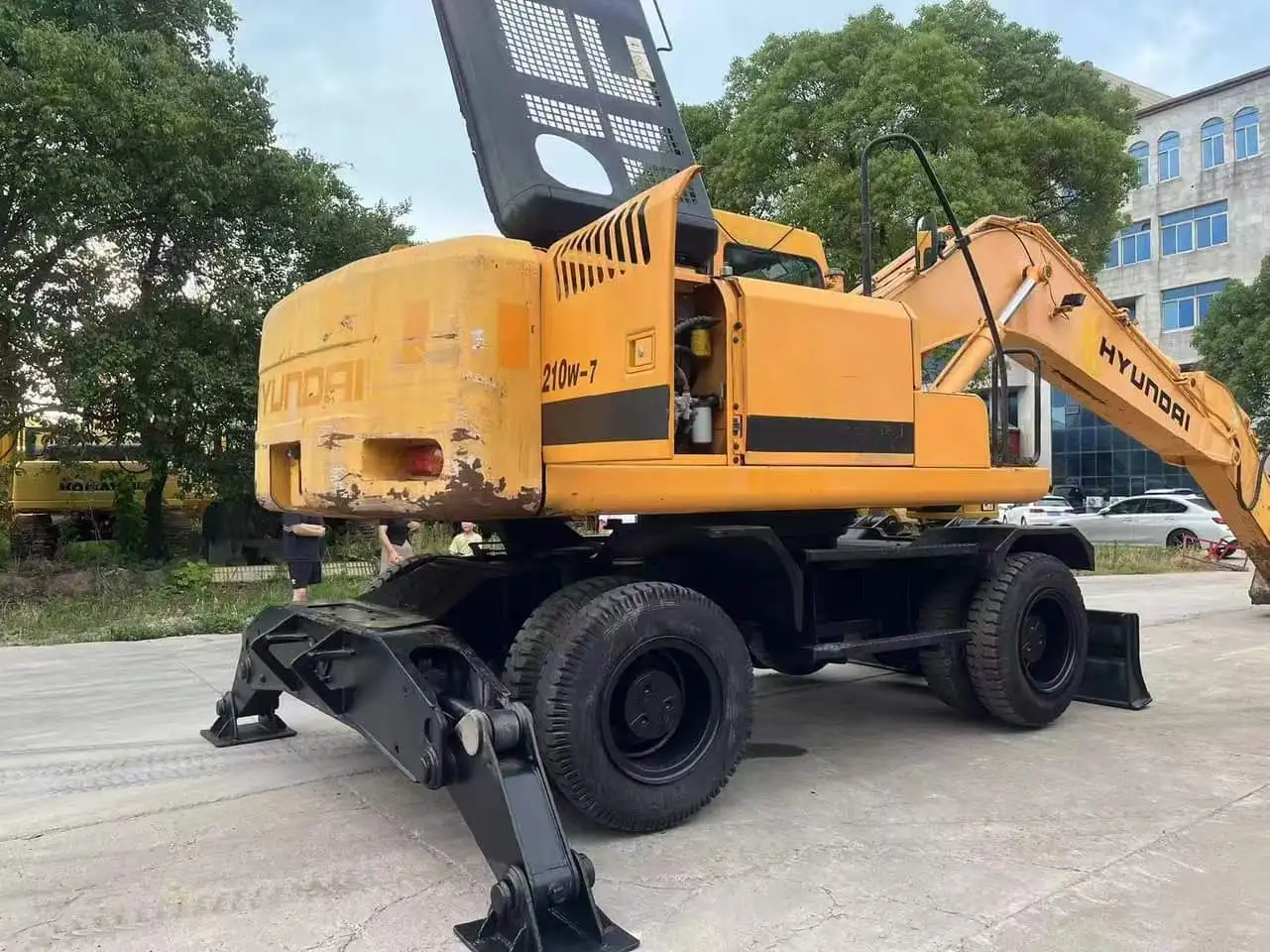 Экскаватор б/у цена высокое качество подержанный экскаватор HYUNDAI R210W-9 Подержанные экскаваторы для продажи по специальным предложениям R210W-7