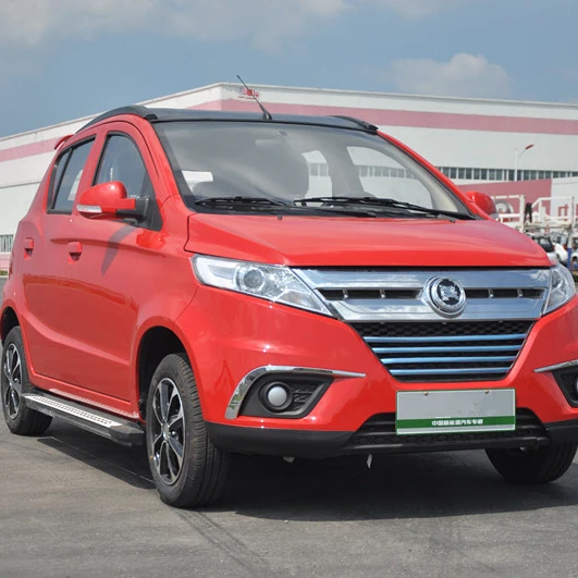 High Speed Mini Electric Car 4 Seater Electric Solar Vehicle