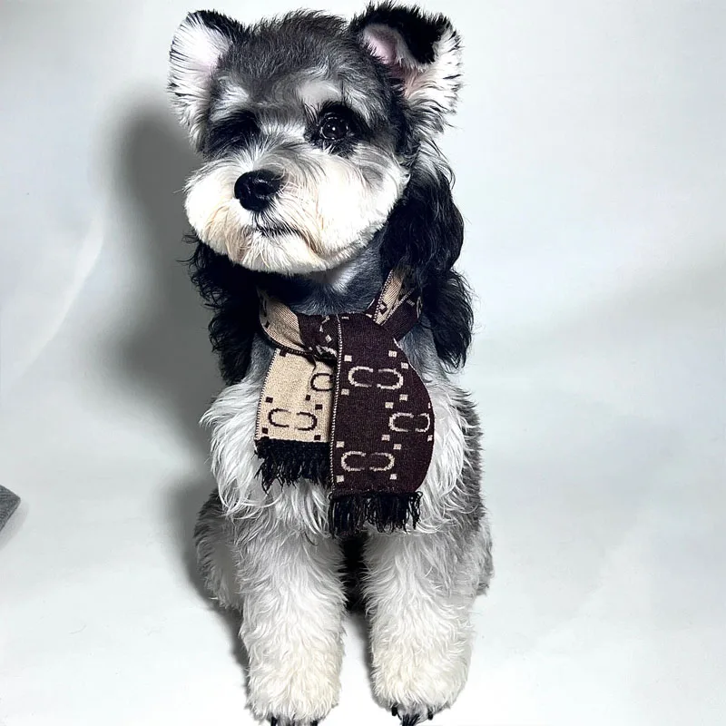 Designer Dog Knitted Scarf Cute Pet Puppy Luxury Accessories Dogs Cat Neckerchief Dog Clothes Bandana