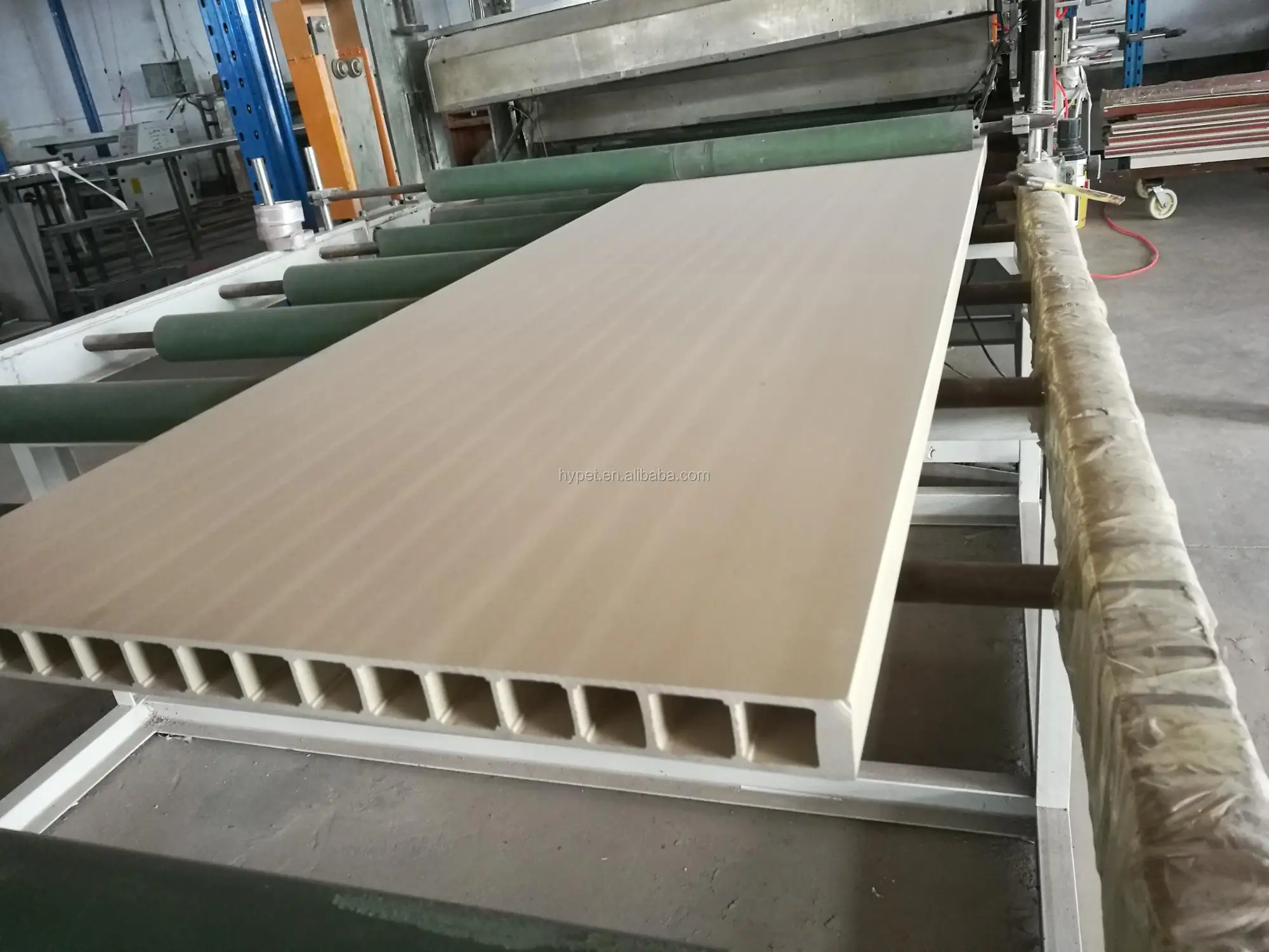 WPC двери профиль высокой скорости HYZS-65/132 коническая двухшнековый экструдер/экструдер Двухшнековый экструдер машина производственная линия