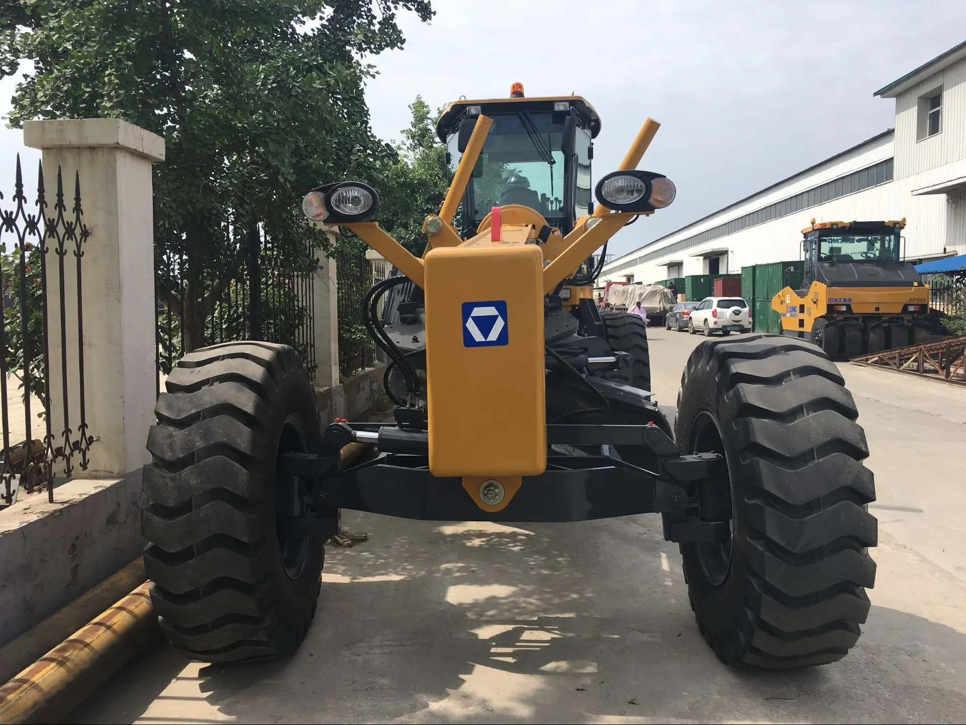 Китайский Новый известный бренд 180HP GR1803 автогрейдер с гидравлической тормозной системой в продаже