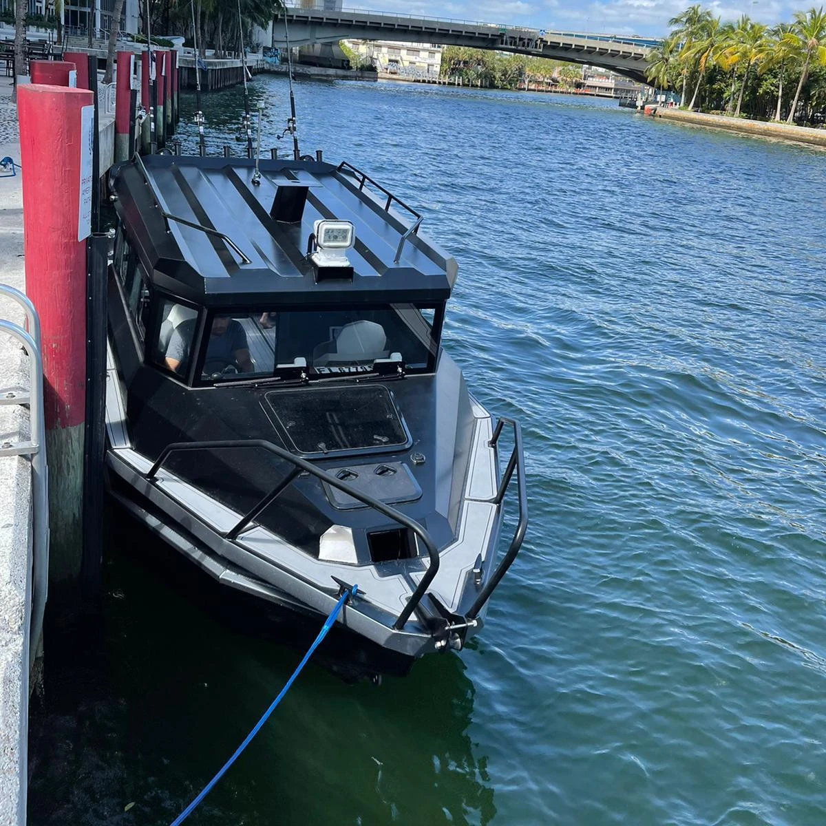 Offshore Aluminum Watercraft Fishing Vessel Speed Boat for Water Sports